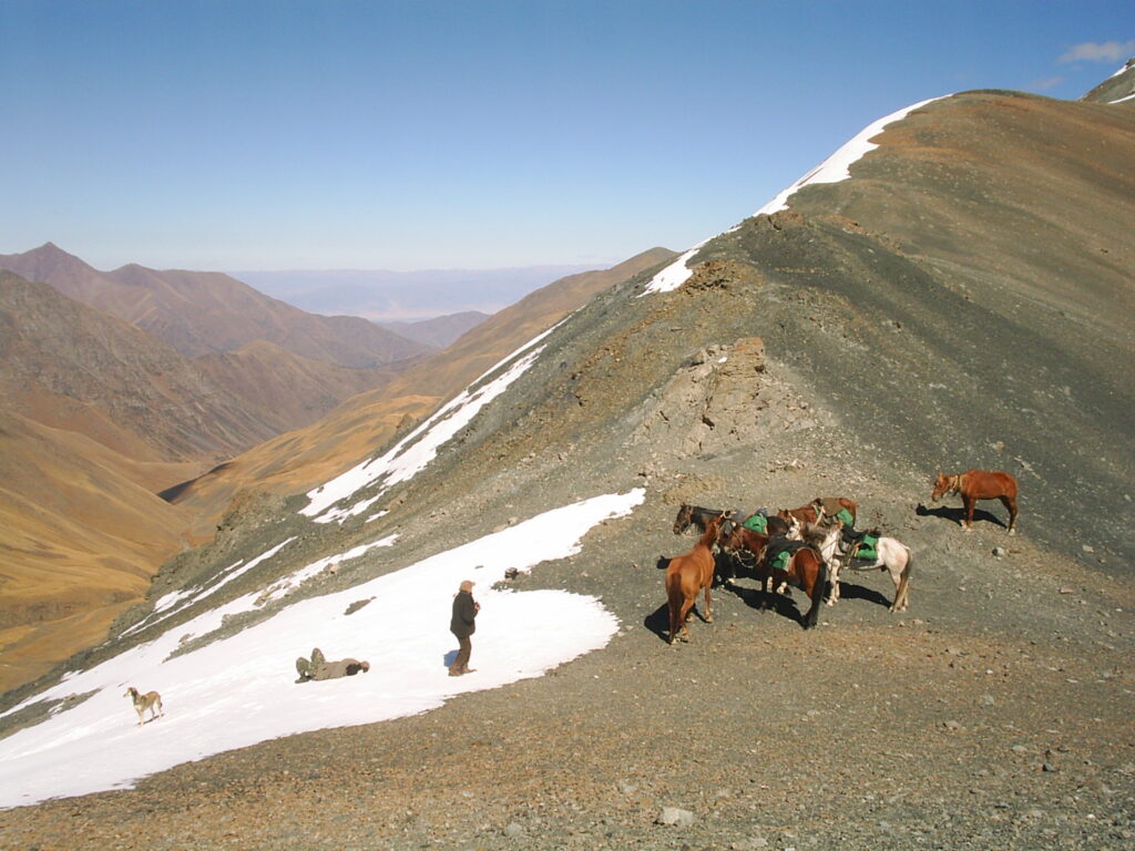Ver van begane paden in Kyrgizië - Vakantie te paard / Reisbureau Perlan